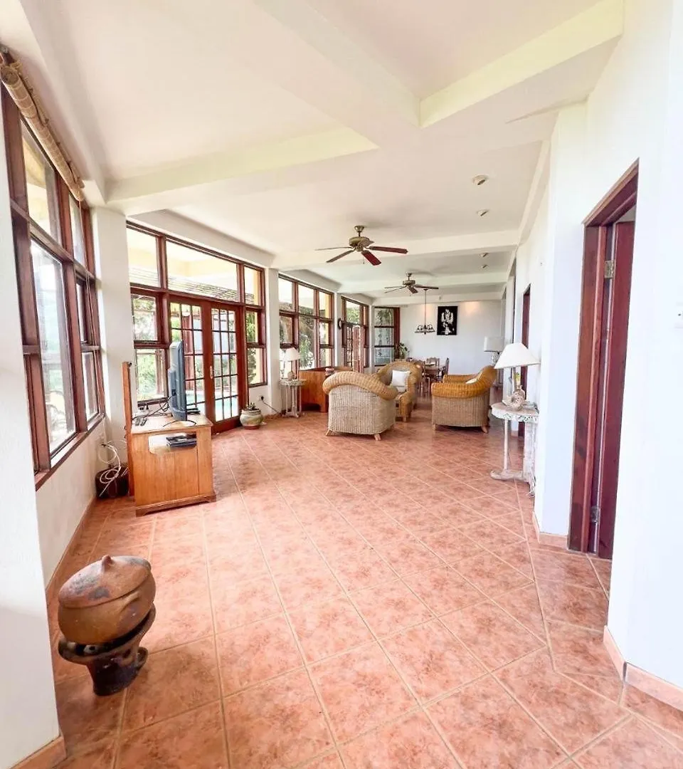 Villa Sunrise جزيرة جورس شقة