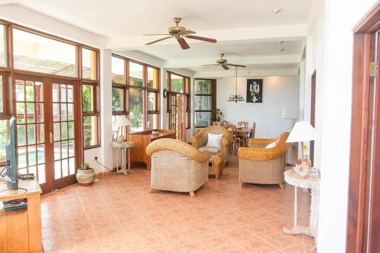 شقة Villa Sunrise جزيرة جورس
